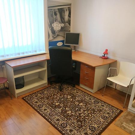 Economy Baltics Apartments - Narva 16 タリン エクステリア 写真
