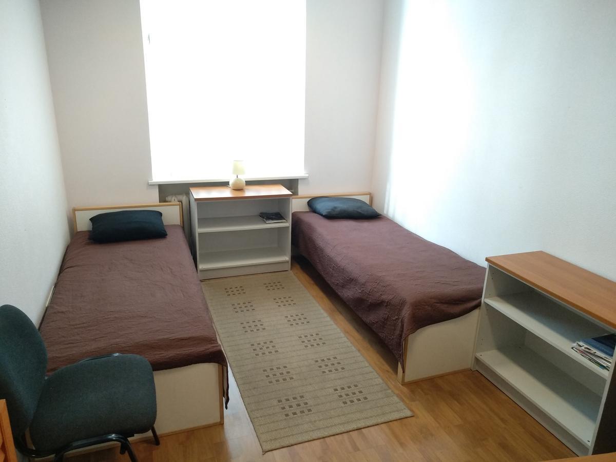 Economy Baltics Apartments - Narva 16 タリン エクステリア 写真
